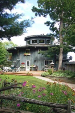 Algonquin Highlands Stouffermill Bed & Breakfast المظهر الخارجي الصورة