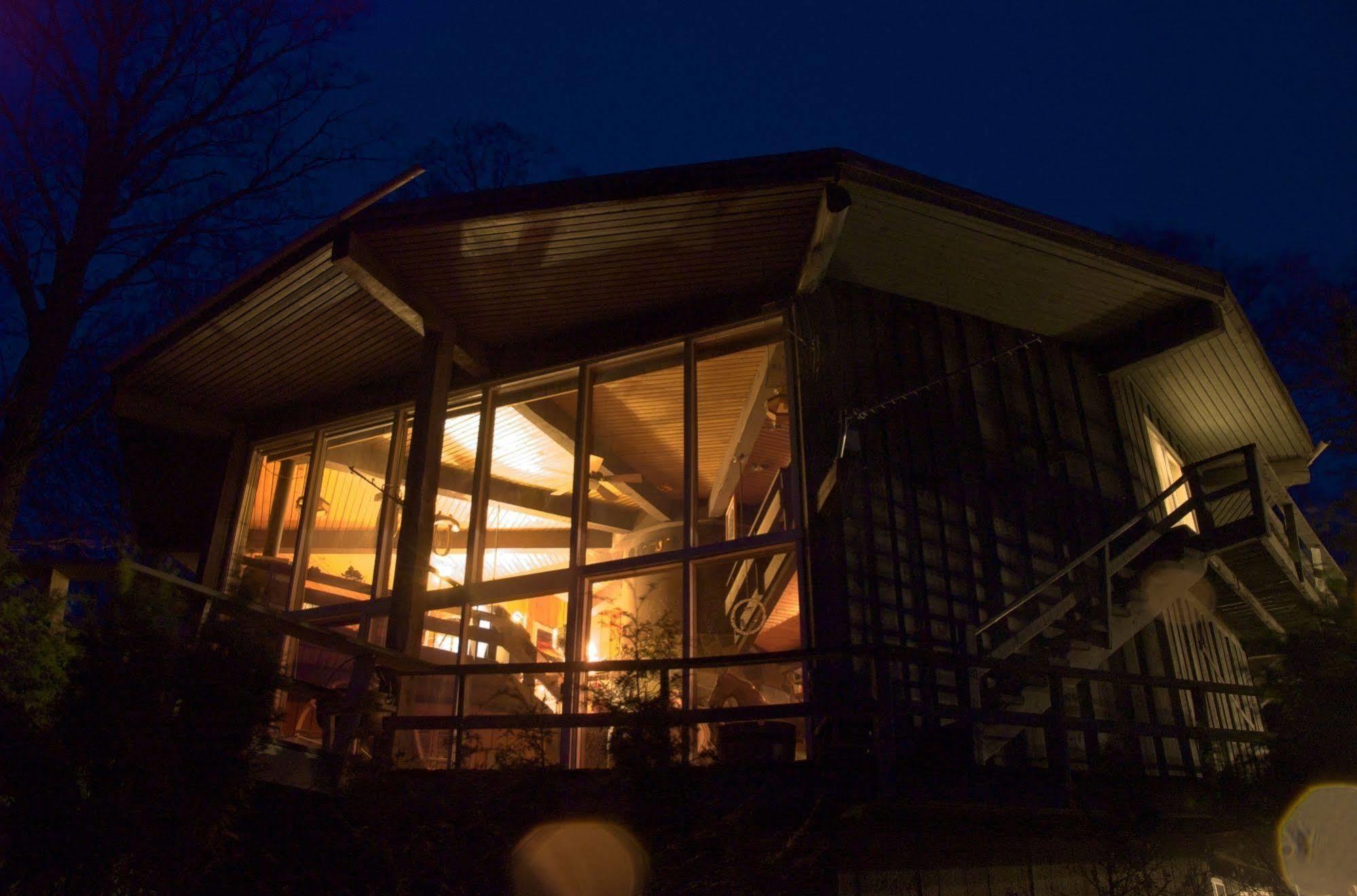 Algonquin Highlands Stouffermill Bed & Breakfast المظهر الخارجي الصورة